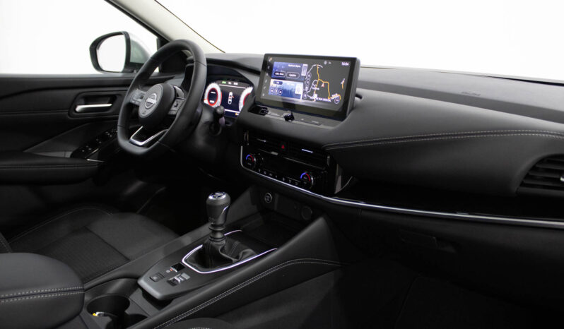 NISSAN Qashqai 1.3 DIG-T N-Connecta completo
