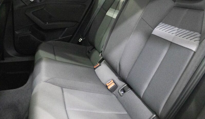 AUDI A3 Sportback Hibrido 45 TFSIE S LINE completo