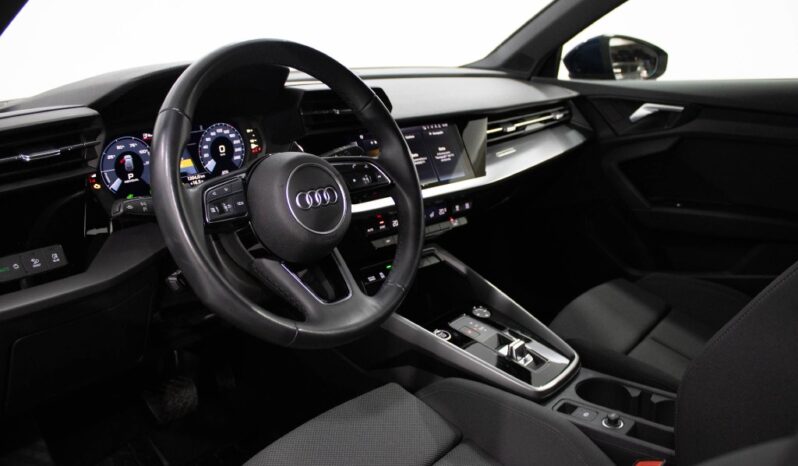 AUDI A3 Sportback Hibrido 45 TFSIE S LINE completo