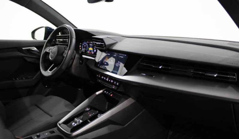 AUDI A3 Sportback Hibrido 45 TFSIE S LINE completo