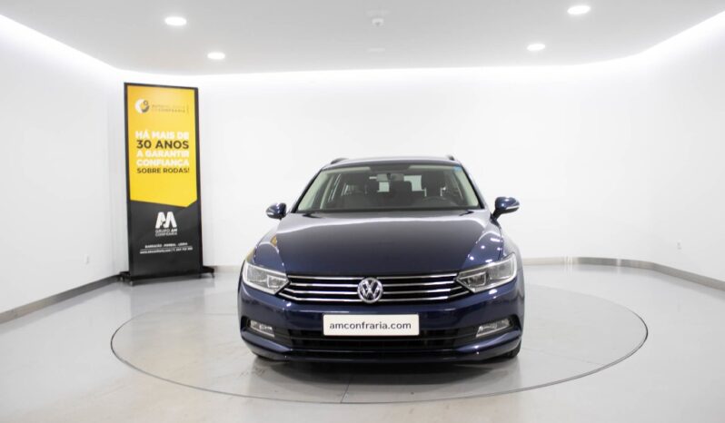 VOLKSWAGEN Passat Variant 1.6 TDI TRENDLINE completo