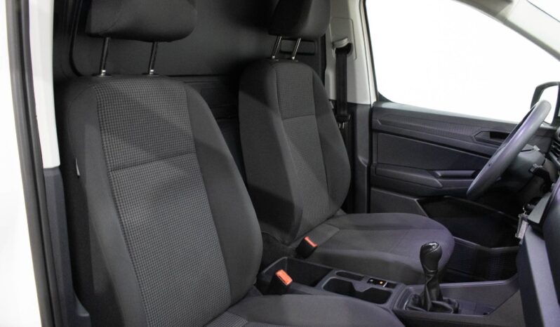 VOLKSWAGEN Caddy V Cargo 2.0 TDI BUSINESS DSG completo