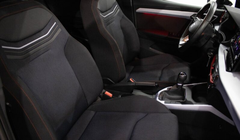 SEAT Arona 1.0 TSI FR completo