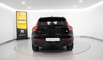 VOLVO XC40 Pure Electric RECHARGE CORE completo