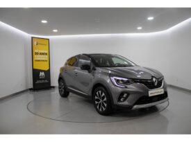 RENAULT Captur 1.0 TCE TECHNO