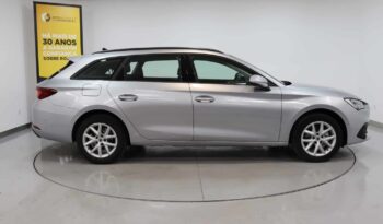 SEAT Leon Sportstourer 1.0 TSI STYLE completo