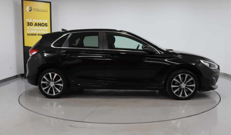 HYUNDAI i30 1.6 CRDI STYLE PLUS completo