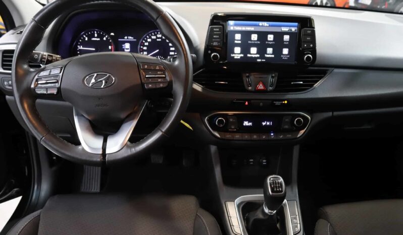 HYUNDAI i30 1.6 CRDI STYLE PLUS completo