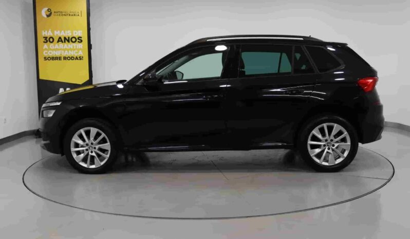 SKODA Kamiq 1.0 TSI AMBITION completo