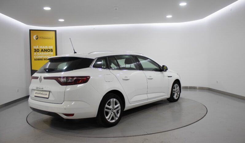 RENAULT Mégane IV Grand Coupé 1.5 BLUE DCI EXECUTE EDC completo
