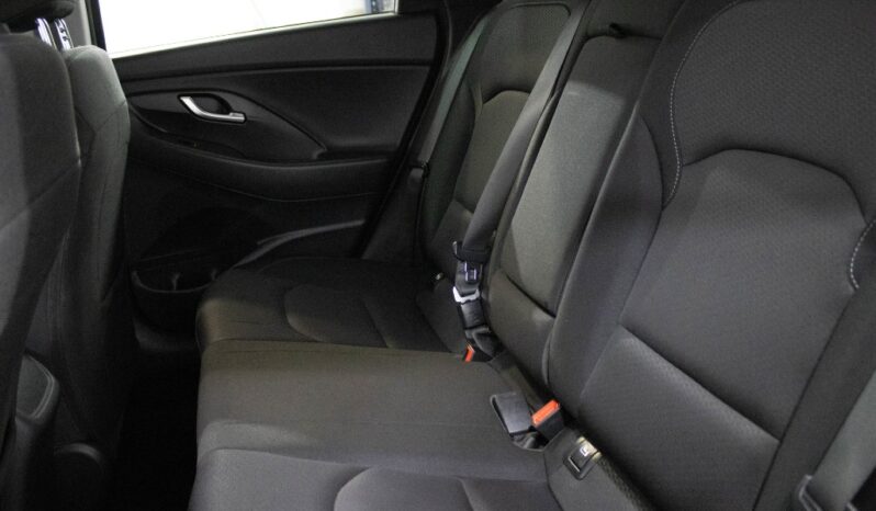 HYUNDAI i30 SW 1.6 CRDI STYLE 7DCT completo