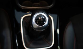 MERCEDES-BENZ Classe A 180 D AMG LINE completo