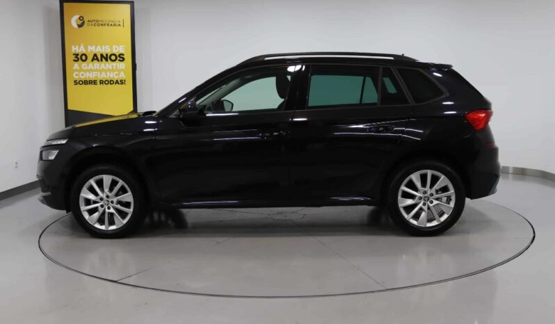 SKODA Kamiq 1.0 TSI AMBITION completo