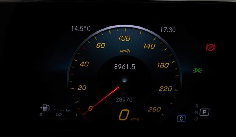 MERCEDES-BENZ Classe GLB 180 D STYLE completo