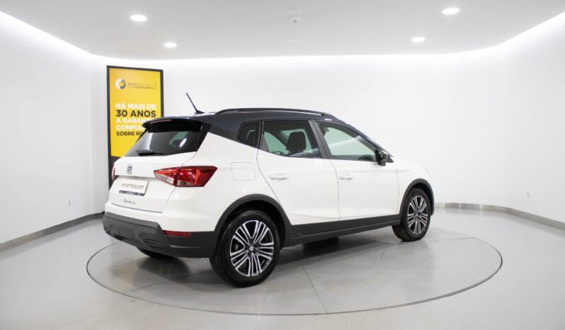 SEAT Arona 1.0 TSI STYLE completo