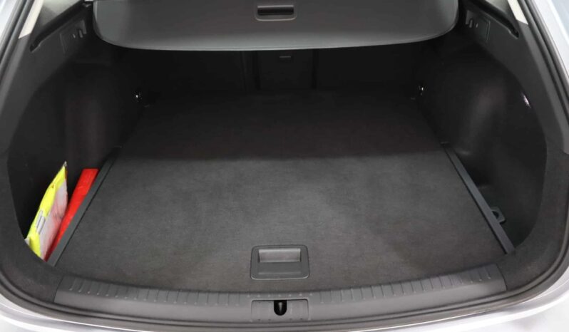 SEAT Leon Sportstourer 1.0 TSI STYLE completo