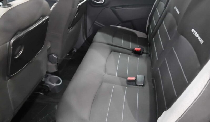 DACIA Lodgy 1.5 BLUE DCI STEPWAY 7L completo