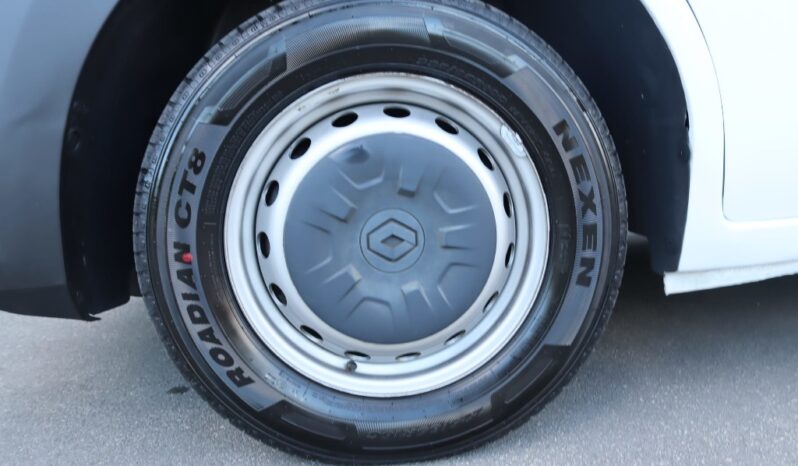 RENAULT Master III Chassis-Cab.Fase III 2.3 DCI L3 3.5T CD RD completo