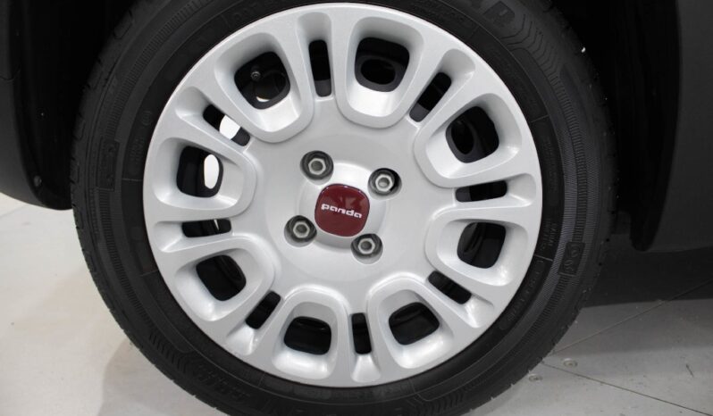 FIAT Panda 1.0 HYBRID completo