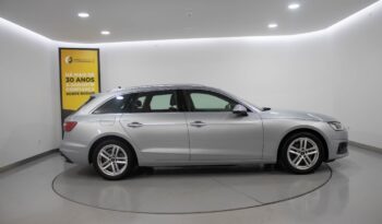 AUDI A4 Avant 30 TDI S TRONIC completo