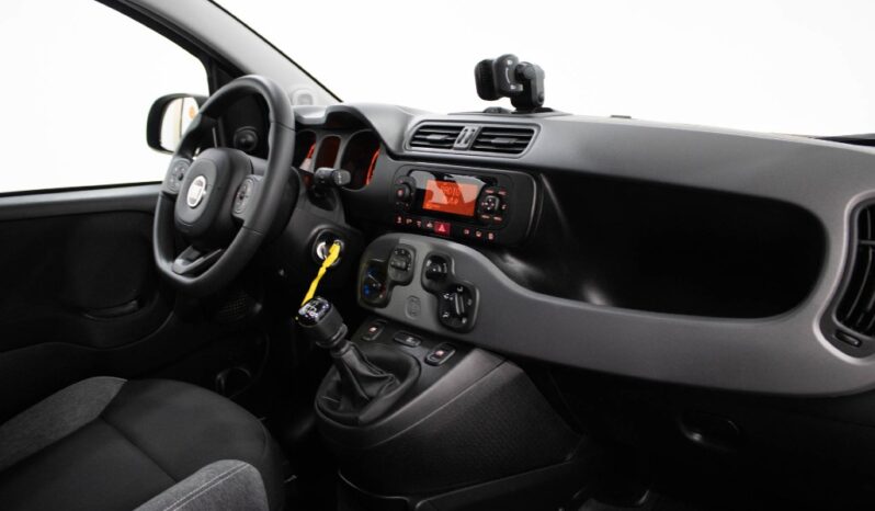 FIAT Panda 1.0 HYBRID CITY LIFE completo