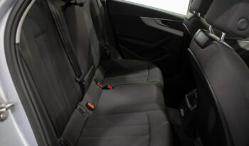 AUDI A4 Avant 30 TDI S TRONIC completo