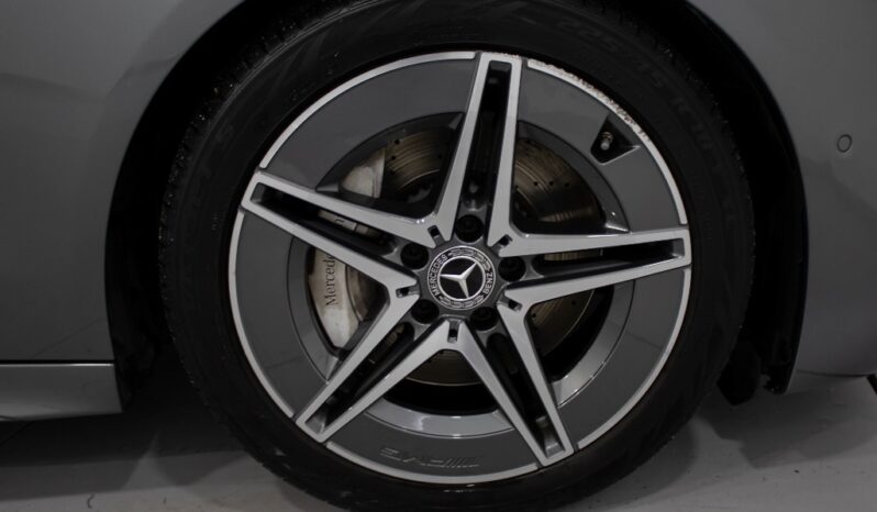 MERCEDES-BENZ Classe C Station 300 D AMG LINE completo