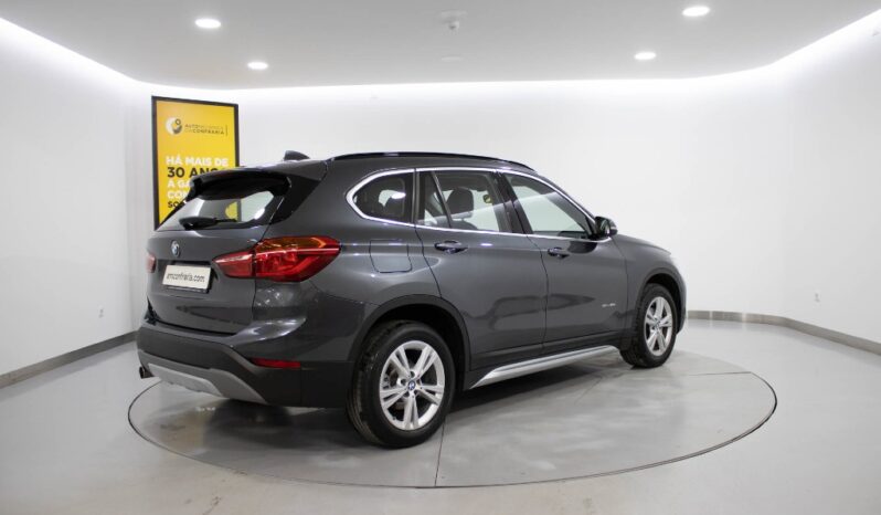 BMW X1 16 D SDRIVE LINE XLINE completo