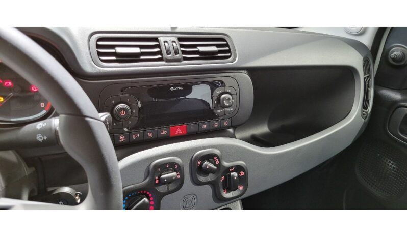 FIAT Panda 1.0 HYBRID CITY LIFE completo