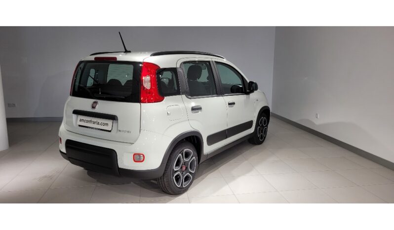 FIAT Panda 1.0 HYBRID CITY LIFE completo