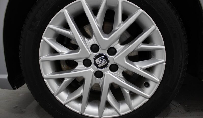 SEAT Ibiza 1.6 TDI STYLE completo