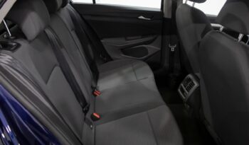 VOLKSWAGEN Golf VIII 1.0 TSI completo