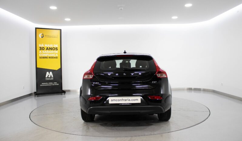 VOLVO V40 1.6 D2 KINETIC ECO completo