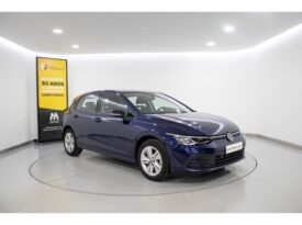 VOLKSWAGEN Golf VIII 1.0 TSI