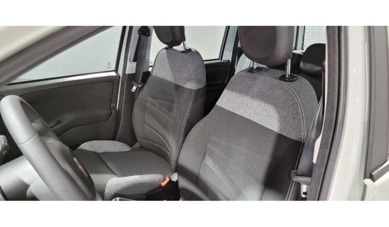 FIAT Panda 1.0 HYBRID CITY LIFE completo