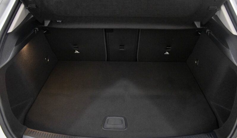 MERCEDES-BENZ Classe A Híbrido A 250 e completo