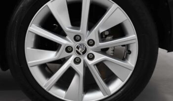 SKODA Kamiq 1.0 TSI AMBITION completo