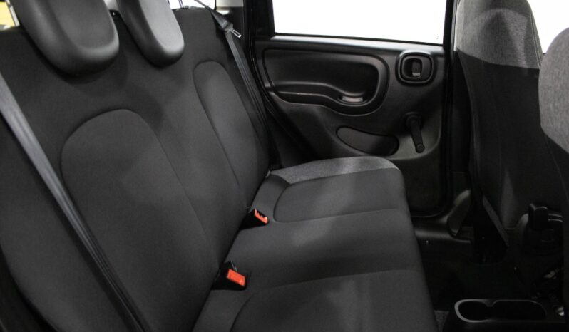 FIAT Panda 1.0 HYBRID completo