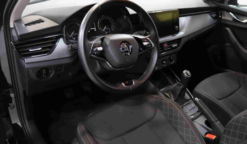 SKODA Kamiq 1.0 TSI AMBITION completo
