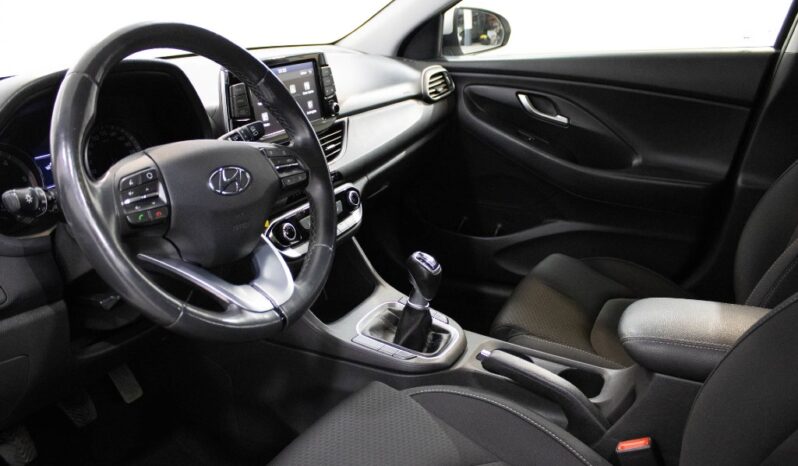 HYUNDAI i30 SW 1.6 CRDI STYLE 7DCT completo