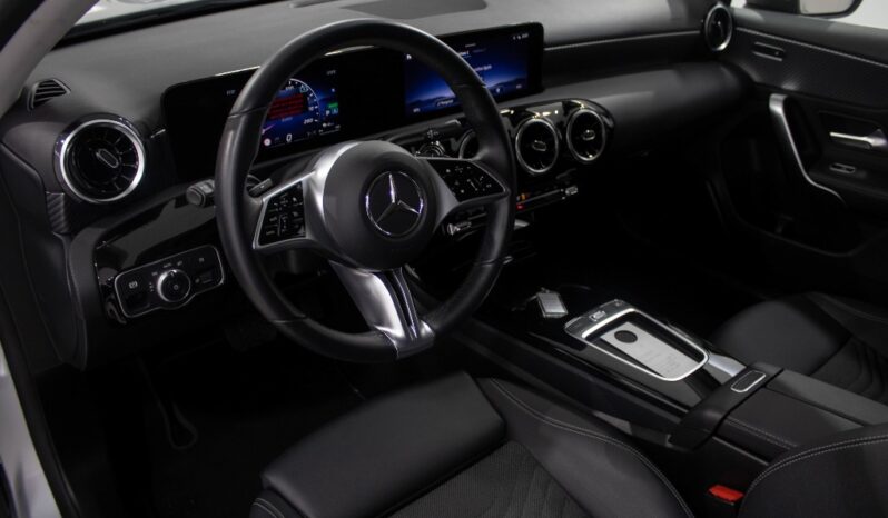 MERCEDES-BENZ Classe A Híbrido A 250 e completo