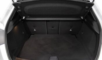MERCEDES-BENZ Classe A 180 D AMG LINE completo