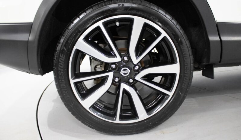NISSAN Qashqai 1.5 DCI TEKNA PREMIUM completo