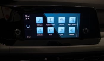 VOLKSWAGEN Golf VIII 1.0 TSI completo