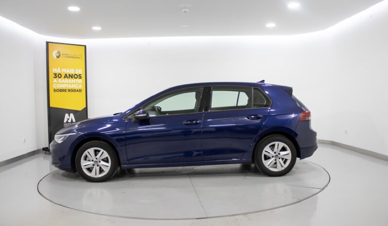 VOLKSWAGEN Golf VIII 1.0 TSI completo
