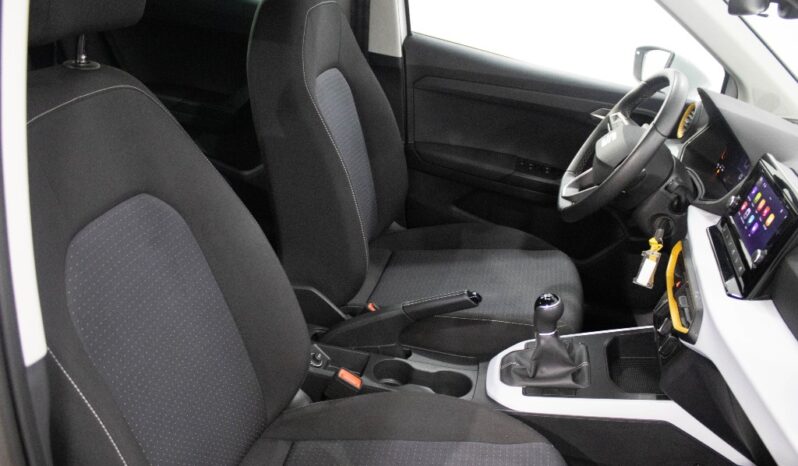 SEAT Arona 1.0 TSI STYLE completo