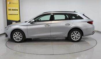 SEAT Leon Sportstourer 1.0 TSI STYLE completo