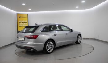 AUDI A4 Avant 30 TDI S TRONIC completo