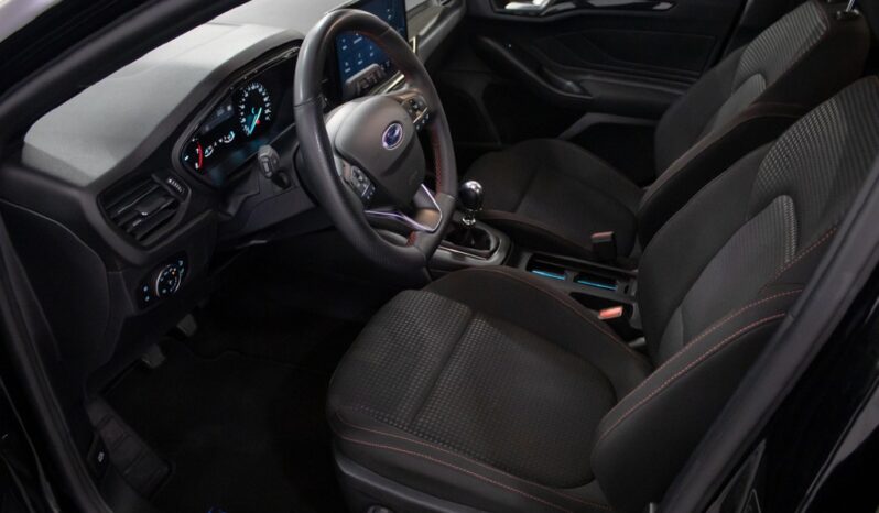 FORD Focus 1.0 ECOBOOST MHEV ACTIVE completo