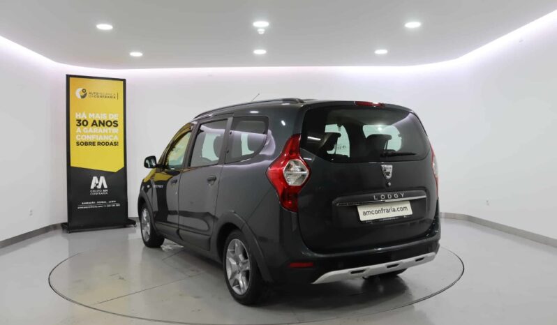 DACIA Lodgy 1.5 BLUE DCI STEPWAY 7L completo